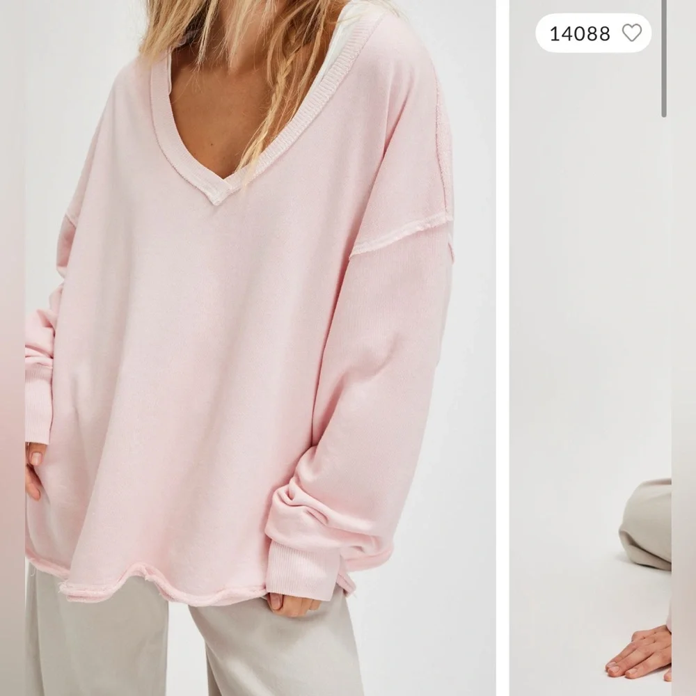 NWT Free People We The Free Venice V-Neck Sweatshirt - Strawberry Rose - L